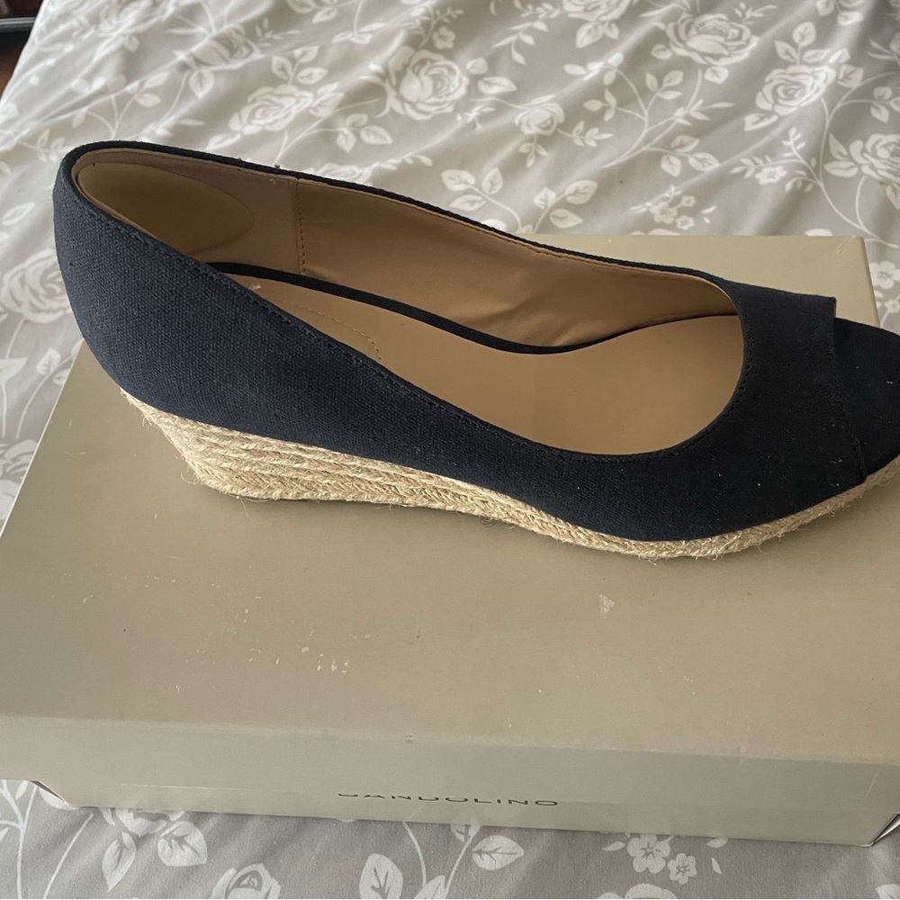 Bandolino Peep-Toe Espadrille Navy Wedge Sandals Size 8